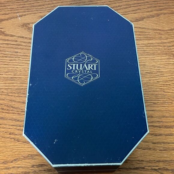 Stuart Crystal - Silver capped Crystal salt shaker only with original box - Picture 6 of 6